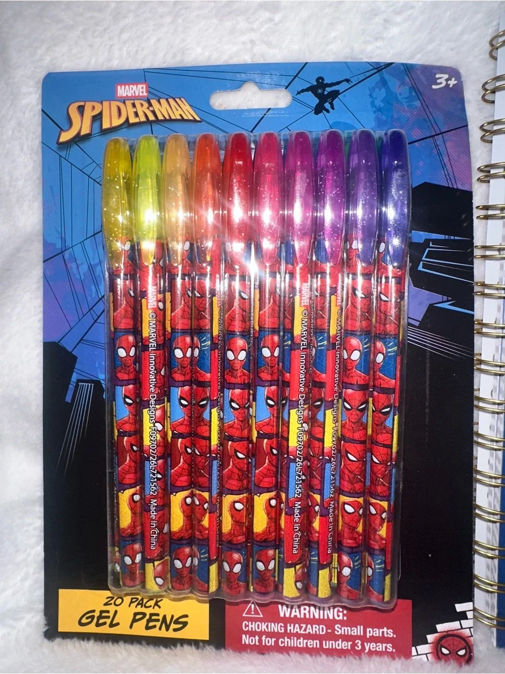 New Spider-Man 4-Tab Spiral Notebook & Pen Set